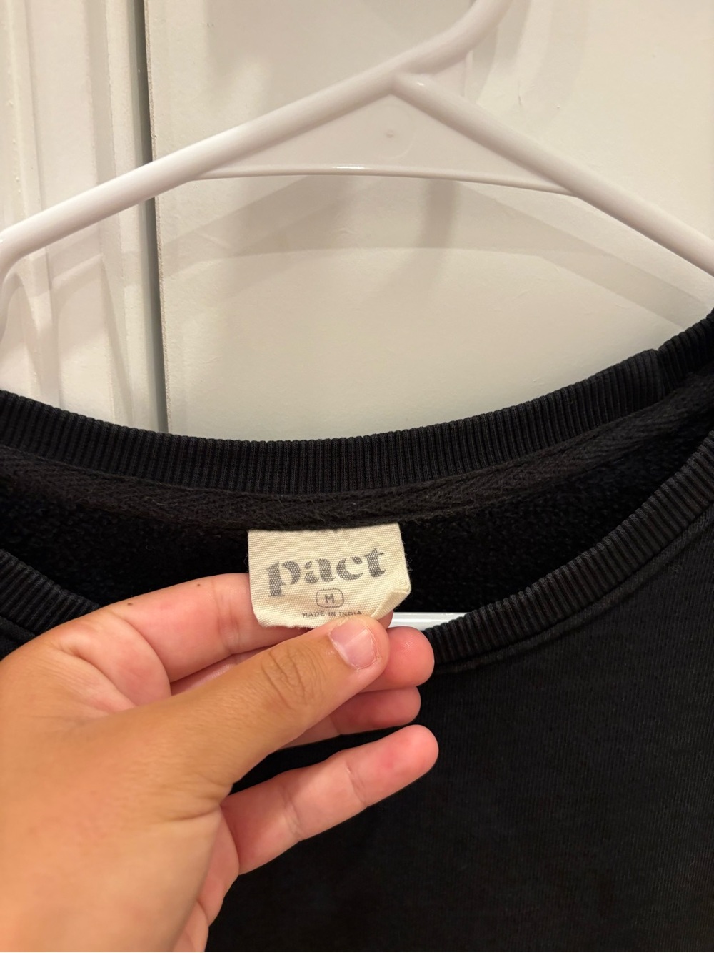 Pact Organic Cotton Black Crew Size Meidum - Picture 3 of 8
